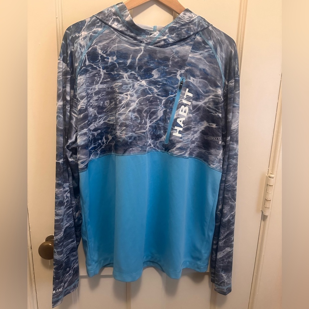 Habit UV shirt